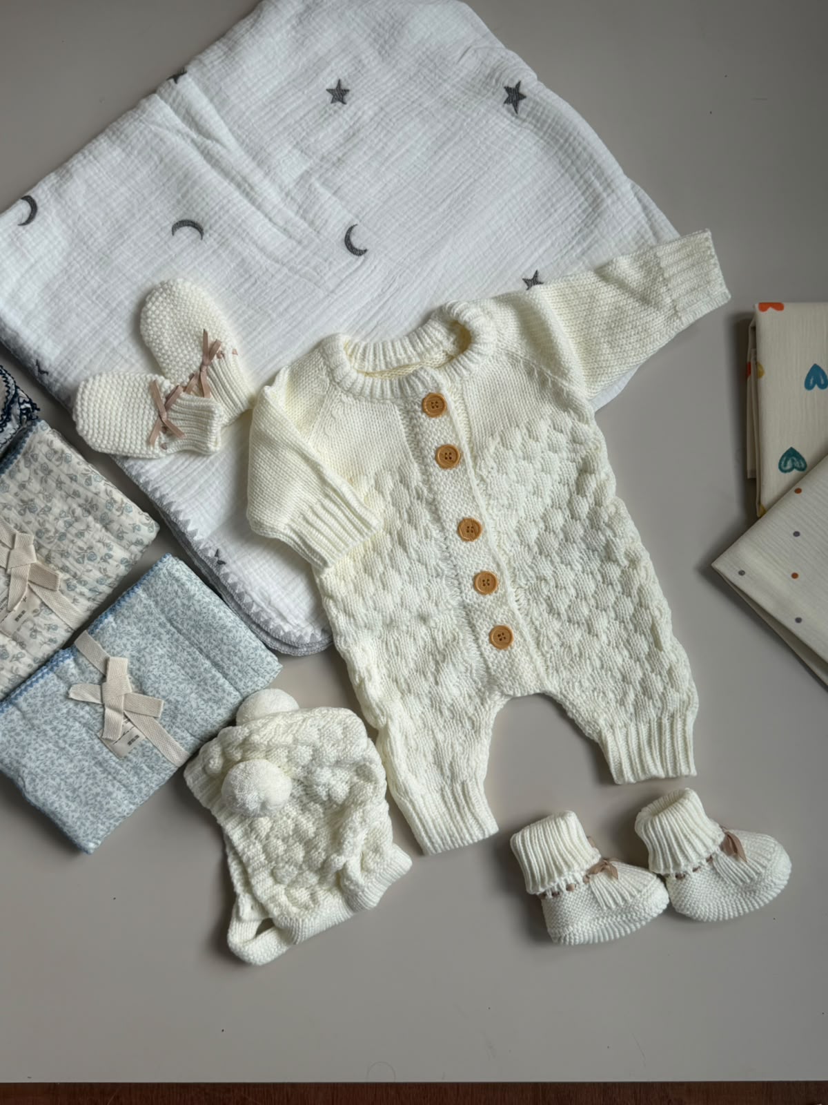 Newborn Knit Set
