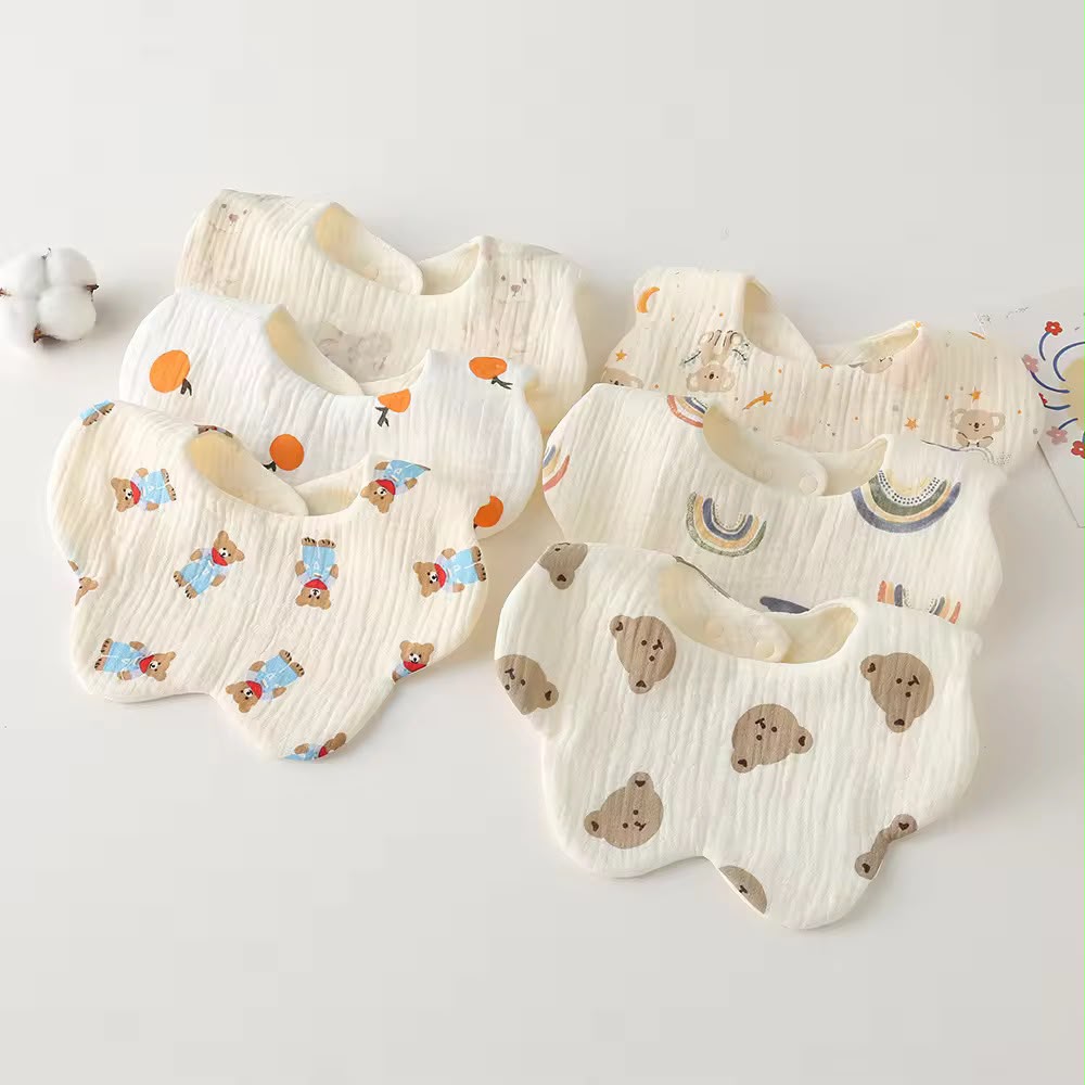 Newborn - Flora Bib