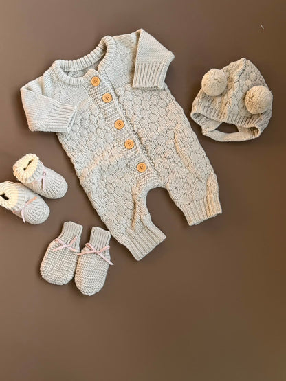 Newborn Knit Set